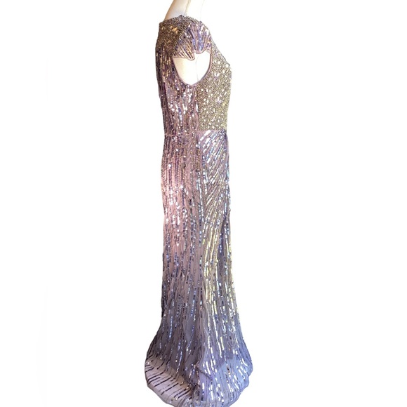 NWT Mac Duggal V Neck Cap Sleeve Hand Beaded Gown in Lavender B28 - Picture 7 of 17